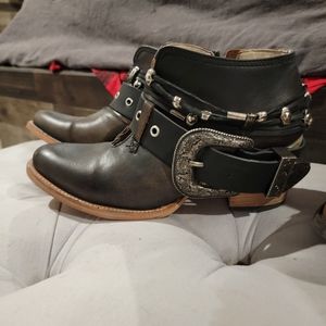 Free Bird Ankle Booties - Size 10.